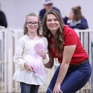 Meet your Posher, Katelyn